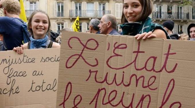 Barbara Stiegler : "Plus que le complotisme supposé des citoyens, c’est la défiance des élites que cette crise met à nu"