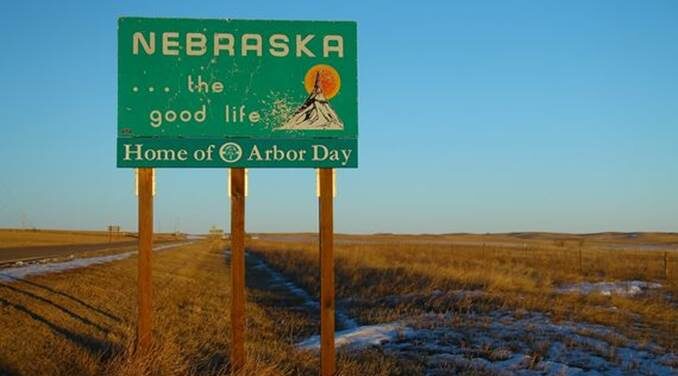 Etats-Unis : le Nebraska brise un tabou et autorise les traitements précoces