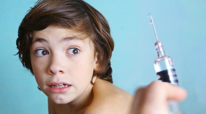 Une vague de Covid déferle sur Israël car le virus circule même parmi les vaccinés