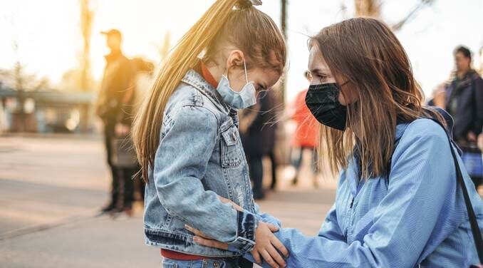 Interpellation citoyenne contre le port du masque à l’école