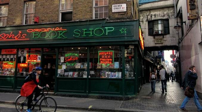 L’Angleterre lève l’essentiel des restrictions et va tenter de cohabiter avec le Covid
