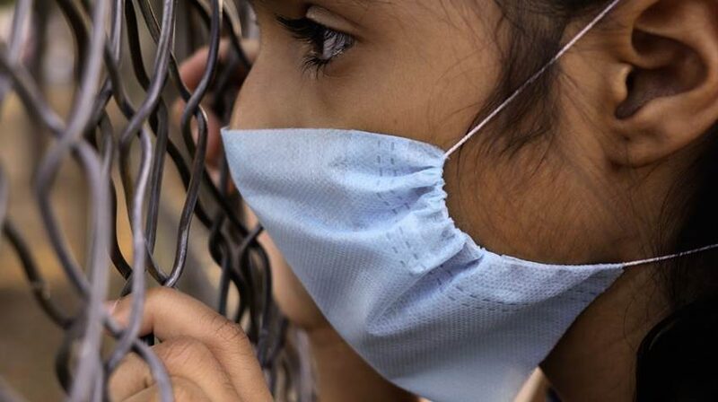 Plus de 130 médecins britanniques : l’échec des politiques COVID a causé des dommages « massifs », en particulier aux enfants