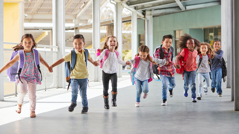 Rapport officiel : les fermetures d’écoles ont-elles limité la propagation du covid ?
