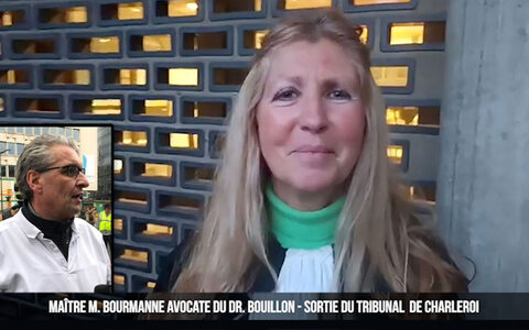 Maître Bourmanne, avocate du Dr. Bouillon - Sortie du tribunal de Charleroi